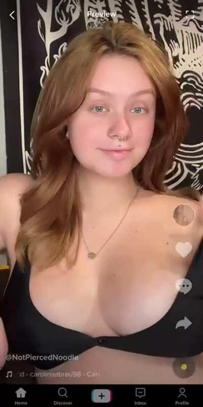 Ginger tiktok slut exposes her nipple